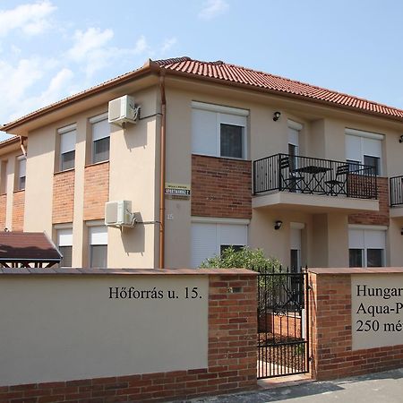 Imola Es Andrea Apartmanhaz 2 Hajdúszoboszló Exteriér fotografie