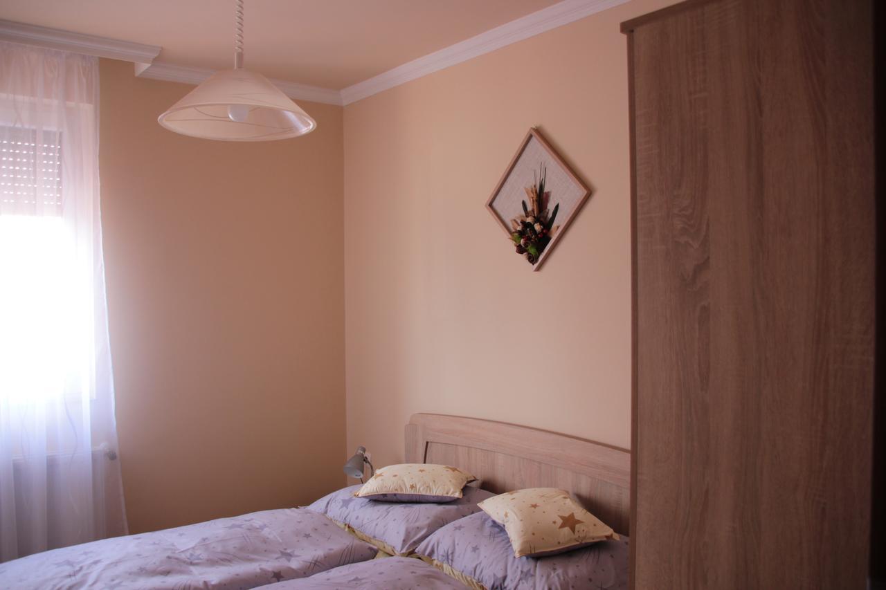 Imola Es Andrea Apartmanhaz 2 Hajdúszoboszló Exteriér fotografie