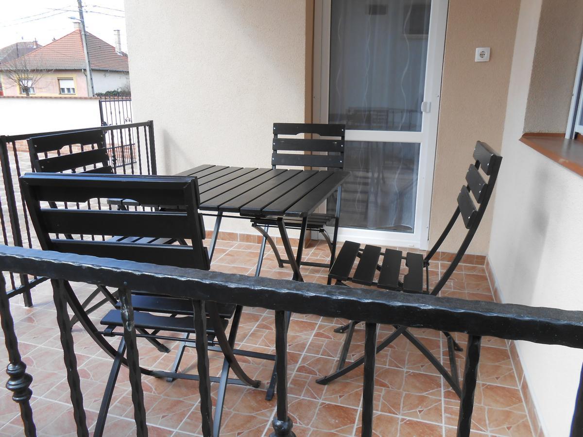 Imola Es Andrea Apartmanhaz 2 Hajdúszoboszló Exteriér fotografie